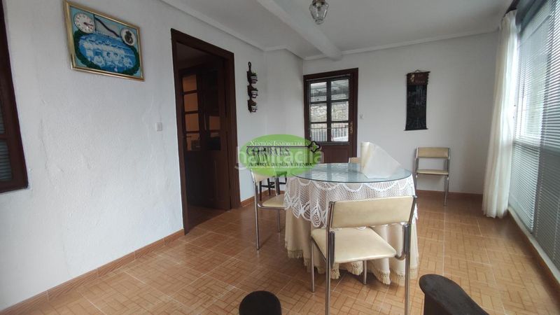 Foto 0c36dac8-9849-4797-a383-4cf2cbe9ea0c. Casa a Vilar de Barrio