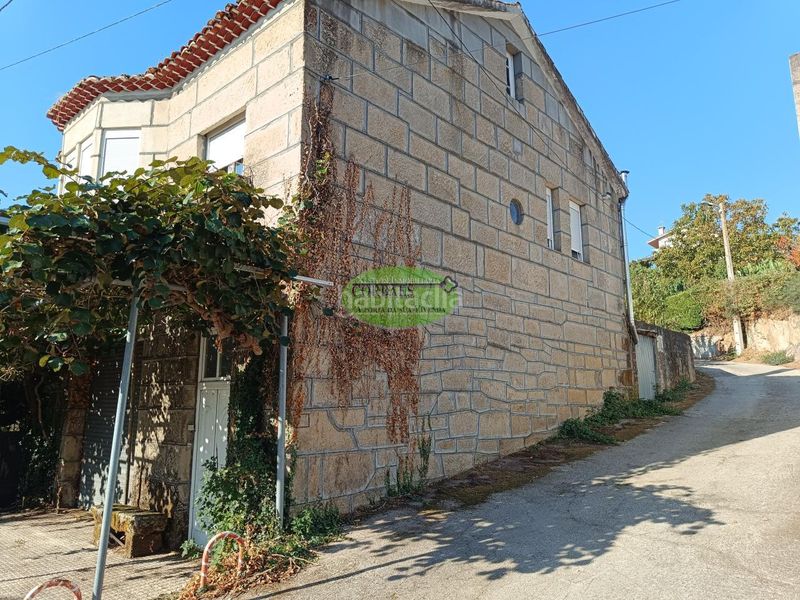 Foto 33a080b6-a15f-4858-b563-387879df26da. Casa amb calefacció aparcament a Ventiun Ourense