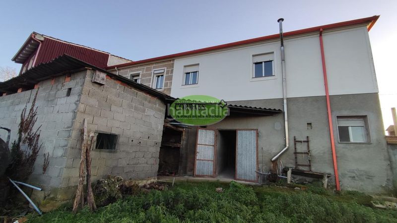 Foto 6f2c3be7-4951-4f33-aa8b-497c1babaccb. Casa en Bola (A)