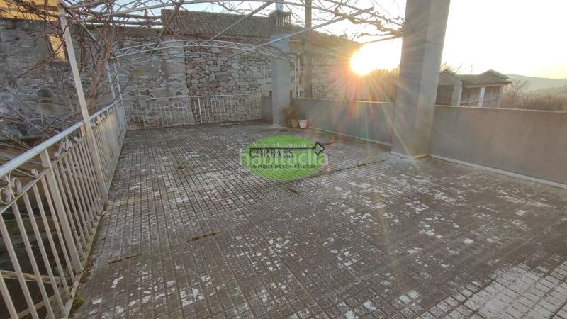 Foto b1acc2a7-40b3-43a2-b274-53564412ef00. Casa en Bola (A)