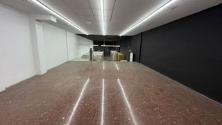 Local Comercial a Riu Sud. Local en venta de 1500m2 oportunidad para negocio!