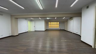 Geschäftsraum in Riu Sud. Local en venta de 1500m2 oportunidad para negocio!