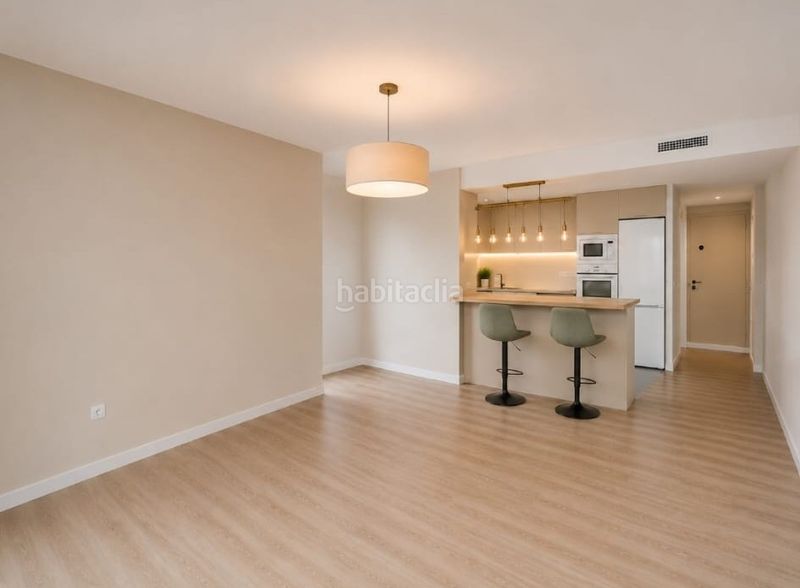 Foto 32516aaa-895f-4726-8b79-e4bc8b7f3329. Flat with heating parking pool in Villaverde Alto Madrid