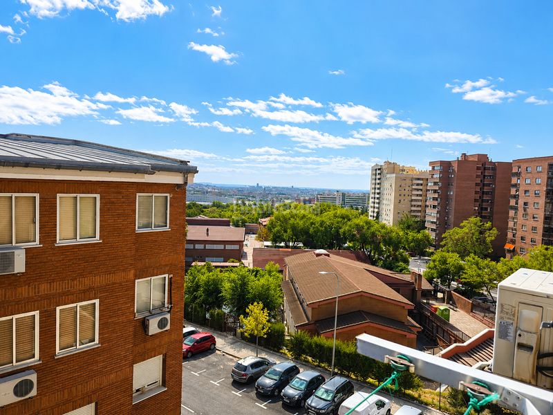 Foto 55d92353-722f-4616-9c73-78b8226eaedc. Flat in Palomeras Sureste Madrid