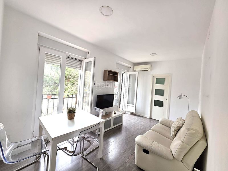 Foto 624de2c8-98ad-4340-af1f-15a3eb38b8f0. Pis amb calefacció a Palos de Moguer Madrid