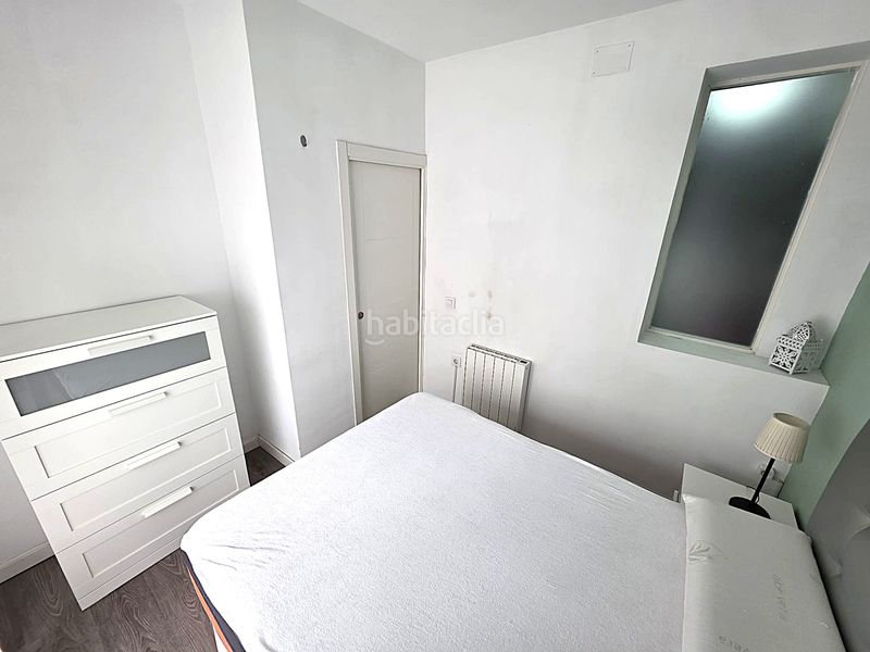 Foto b22fd32c-f545-4dd2-91ec-e67c5e4c77c3. Pis amb calefacció a Palos de Moguer Madrid