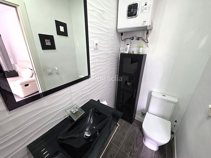 Foto f463be42-e80e-4df7-ac6d-5b4f2c024b76. Pis amb calefacció a Palos de Moguer Madrid