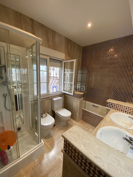 Foto 4a63571a-a284-4e47-920b-309951507a31. Pis a Hornos Púnicos San Fernando