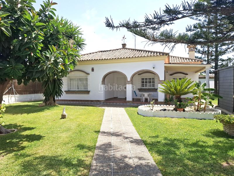 Foto 80816266-76c3-49a7-a75b-27e4bb330571. Casa amb aparcament piscina a Los Gallos Chiclana de la Frontera
