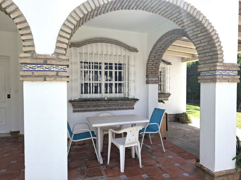 Foto dc015044-a658-42ae-9847-6df903b38793. Casa amb aparcament piscina a Los Gallos Chiclana de la Frontera