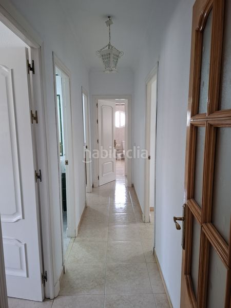 Foto ef596096-9aad-4407-8b3a-1f39c33bcf01. Casa amb aparcament piscina a Los Gallos Chiclana de la Frontera
