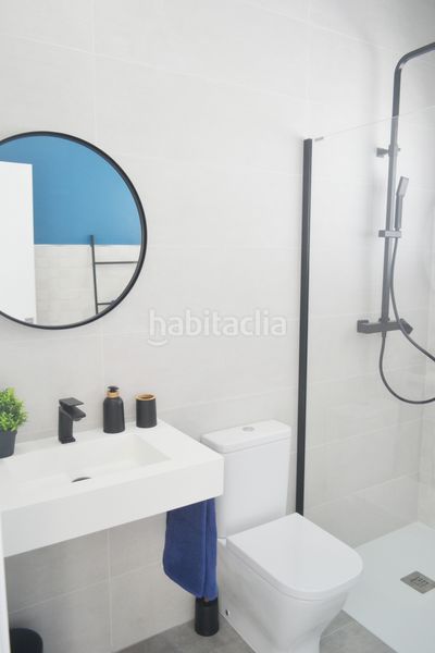 Foto 77316c9e-5bfe-45d0-912a-bde687002abb. Casa adossada amb aparcament piscina a Conil Conil de la Frontera