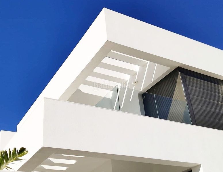 Foto bc5b2bc0-5bc0-425d-bf0d-335b8edf5a79. Casa adossada amb aparcament piscina a Conil Conil de la Frontera