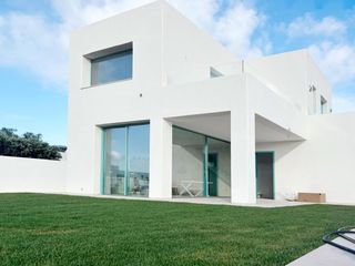 Casa a Conil. Chalet independiente junto a la playa fuente del gallo