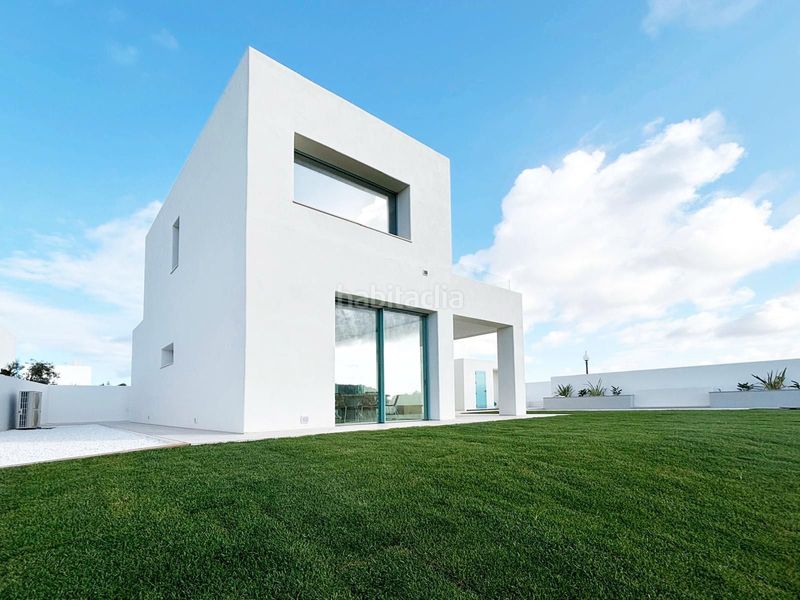 Foto 15212766-58f7-4ec6-9cb1-eb6b2e718161. Casa amb aparcament piscina a Conil Conil de la Frontera