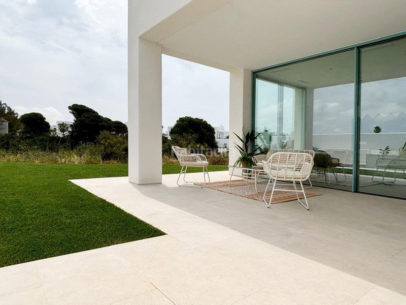 Foto 7b8250f3-fbad-4ead-9a94-b99474a35874. Casa amb aparcament piscina a Conil Conil de la Frontera