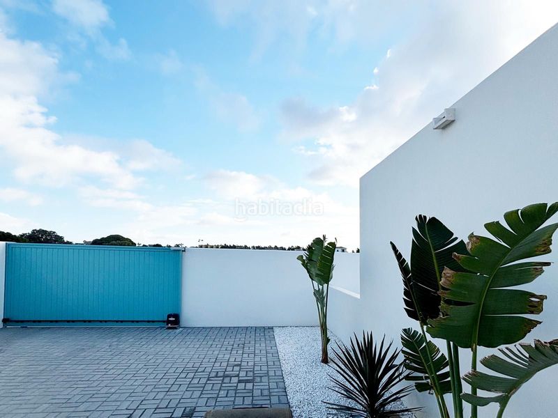 Foto c27829e5-3a1c-4661-80a0-4c117349fc49. Casa amb aparcament piscina a Conil Conil de la Frontera