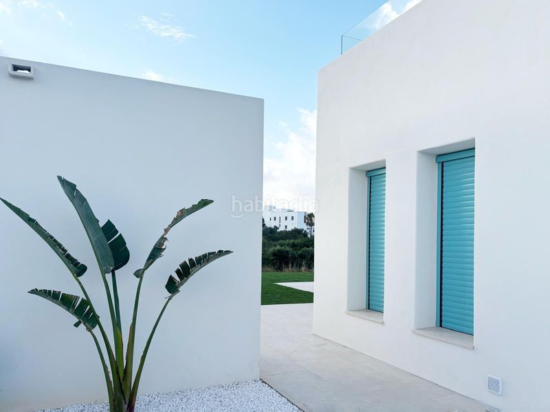 Foto ef1f5d59-4884-4ca0-a3f5-7422d2142099. Casa amb aparcament piscina a Conil Conil de la Frontera