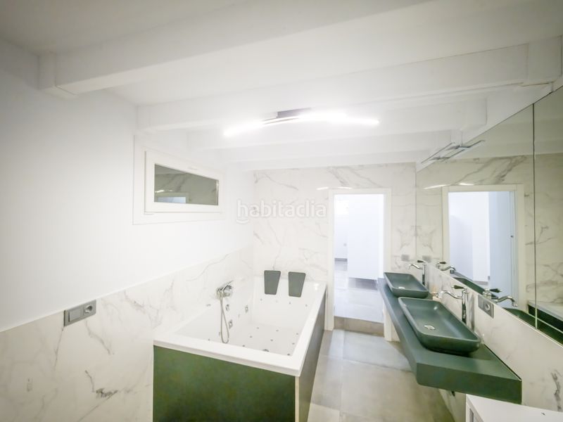 Foto 623af5ad-cea9-4360-887b-ba9b64e10980. Casa amb aparcament piscina a Las Lagunas - Campano Chiclana de la Frontera