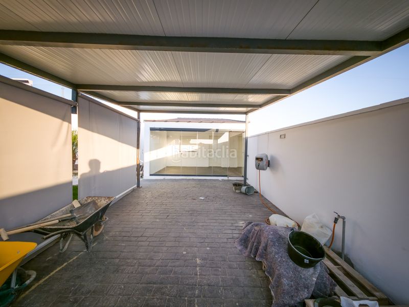 Foto 8e4db949-6ff7-4fda-b24e-cfaac8ddda6b. Casa amb aparcament piscina a Las Lagunas - Campano Chiclana de la Frontera