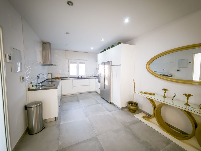 Foto bd6b6795-c879-4f4b-9b45-b559c99289d3. Casa amb aparcament piscina a Las Lagunas - Campano Chiclana de la Frontera