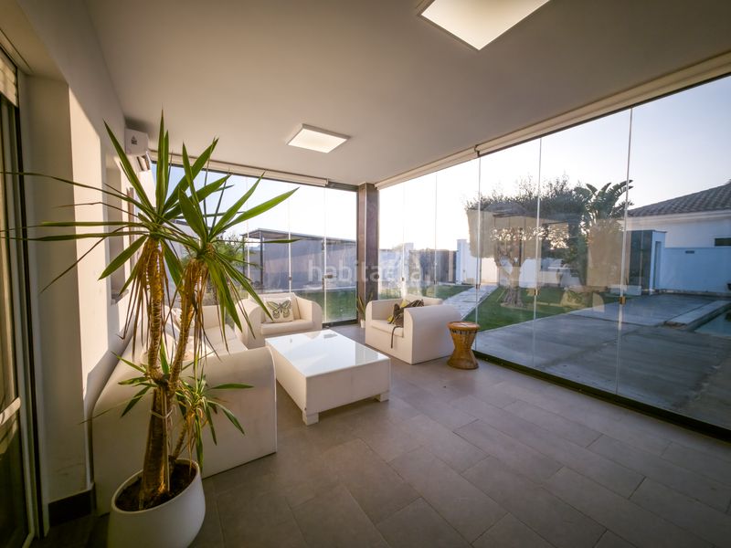Foto e1de158a-20b6-43aa-bb93-63b288c5c064. Casa amb aparcament piscina a Las Lagunas - Campano Chiclana de la Frontera