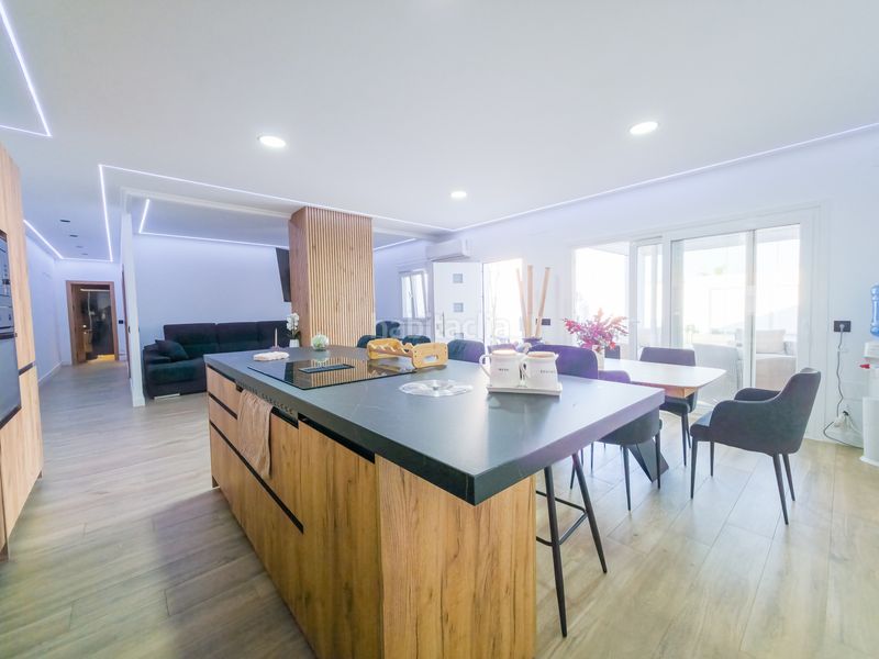 Foto 0205ca3f-064e-4ea4-97c4-89b99c88fc2f. Casa amb aparcament piscina a Las Lagunas - Campano Chiclana de la Frontera