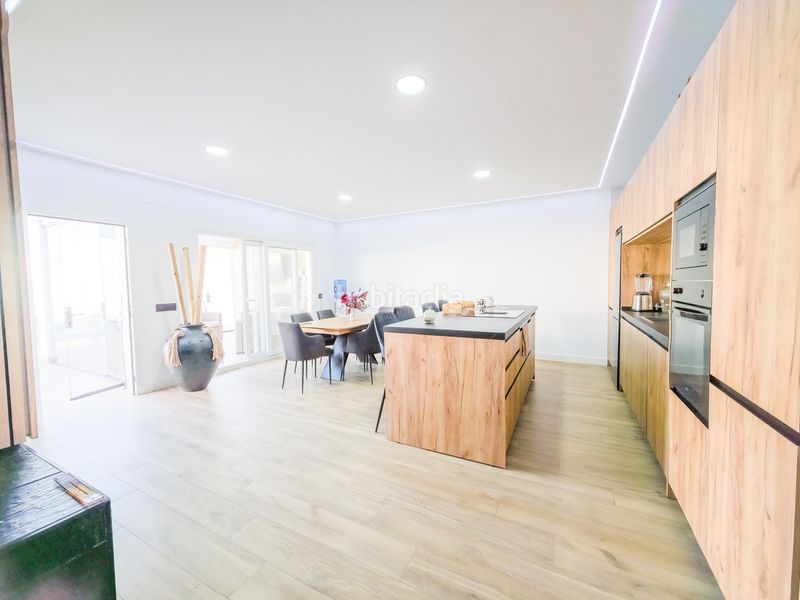 Foto 19dd98b4-1a4d-4dfa-a3d2-600780f312d7. Casa amb aparcament piscina a Las Lagunas - Campano Chiclana de la Frontera