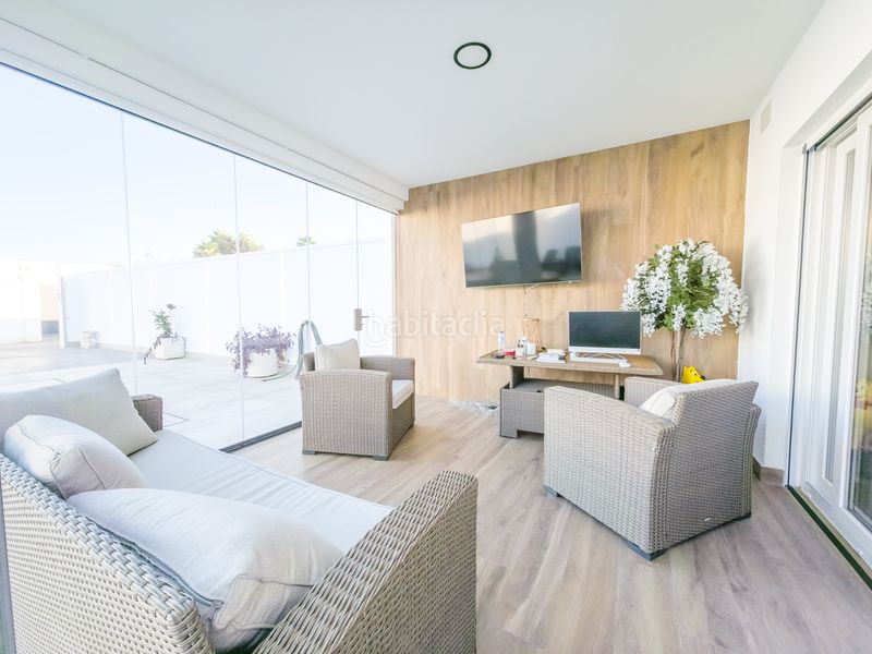 Foto 76e7d706-611f-4c61-852e-4c2d015e7da0. Casa amb aparcament piscina a Las Lagunas - Campano Chiclana de la Frontera