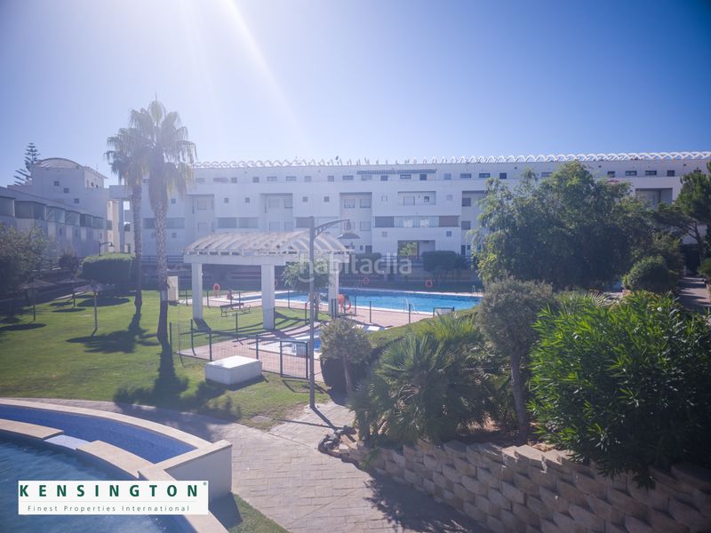 Foto 84061a70-44f6-469a-ad1e-f9a1f3d9f160. Pis amb aparcament piscina a Costa Ballena Golf Rota