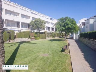 Appartement à Costa Ballena Golf. Amplio dúplex con terraza y garaje en costa ballena