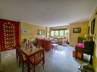 Apartment in Parque María Luisa -Giralda Sur. Exclusivo piso de 160 m en una de las mejores zonas de sevilla