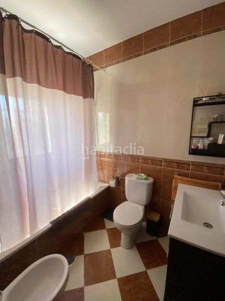 Foto 3be99b1d-a0ea-4625-9ae5-571fff900cc4. Casa amb piscina a Los Gallos Chiclana de la Frontera