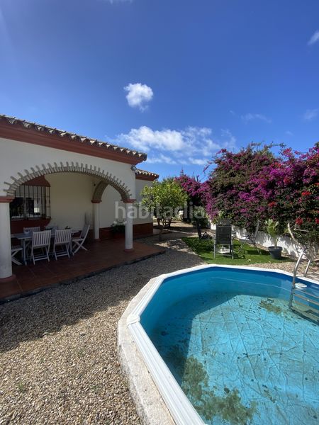 Foto d29a1d4e-2f92-4f1a-91bb-e1fcceb02728. Casa amb piscina a Los Gallos Chiclana de la Frontera
