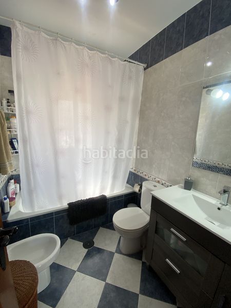 Foto da91e9c9-604e-4a1d-be24-c6c76c61f135. Casa amb piscina a Los Gallos Chiclana de la Frontera