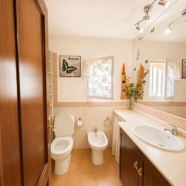 Foto 0afe607d-4bde-40b1-8637-9062577c2caf. Casa amb aparcament a Tarifa ciudad Tarifa