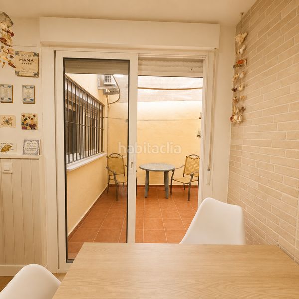 Foto 540acae6-2ddd-4a56-98ed-f4fb7cb4a336. Casa amb aparcament a Tarifa ciudad Tarifa