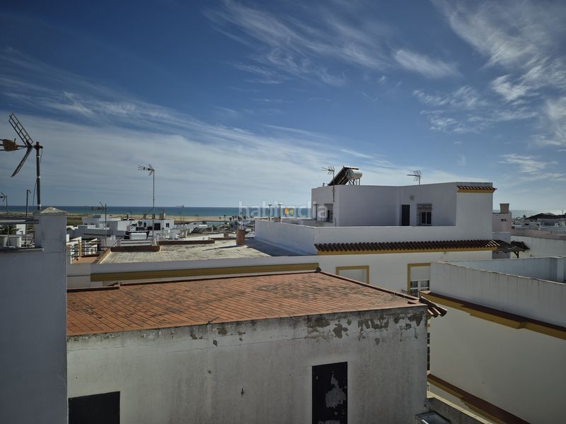 Foto 952435f8-5e46-4afb-b8eb-7ddbabe3a6cd. Casa amb aparcament a Conil Conil de la Frontera