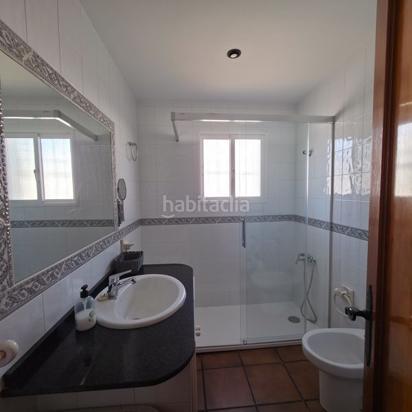 Foto bac6453c-e821-4e2f-b3c0-780678a6b3e2. Edifici a Los Caños de Meca Barbate