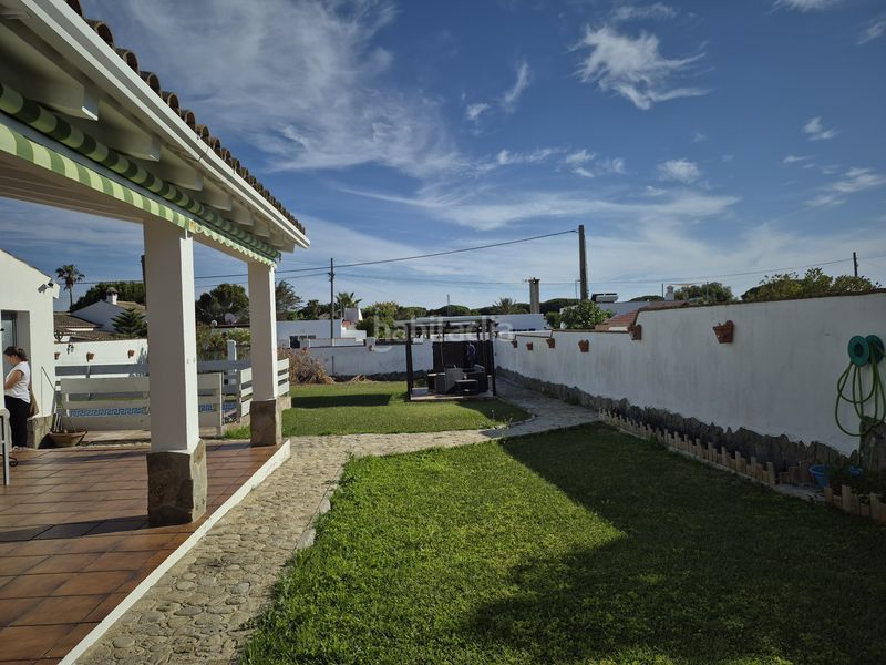 Foto bf8778b2-e714-4a98-aa4f-7c82241cf7f2. Edifici a Los Caños de Meca Barbate