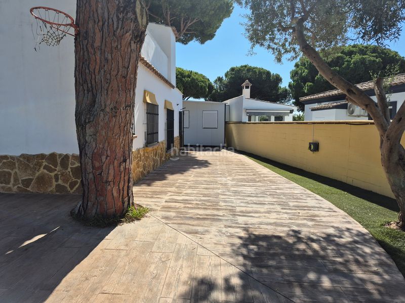 Foto c9ecce4c-8561-4336-ab23-0d50901cab43. Edifici a Las Lagunas - Campano Chiclana de la Frontera