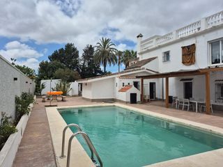 Casa in Pelagatos - Pago del Humo. Terreno segregado con chalet