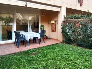 Casa a Los Caños de Meca. Adosado de 3 dormitorios con jardín privado y piscina comunitari