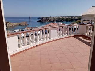 Lloguer Local Comercial  Urbanizacion arenal den castell. Local comercial con espectacular fachada acristalada y terraza e