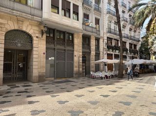 Posto auto in Plaça de Marià Benlliure