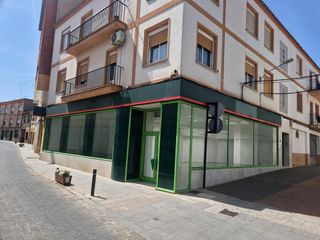 Geschäftsraum  Amos olivares. Impresionante local a pie de calle.