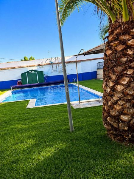 Foto b6359fcf-a979-48ae-a897-265c1d374fa1. Casa amb aparcament piscina a Pedro Muñoz