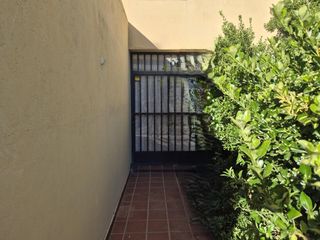 Casa  Fray luis de león. Amplitud, independencia y ubicación la casa perfecta para crecer