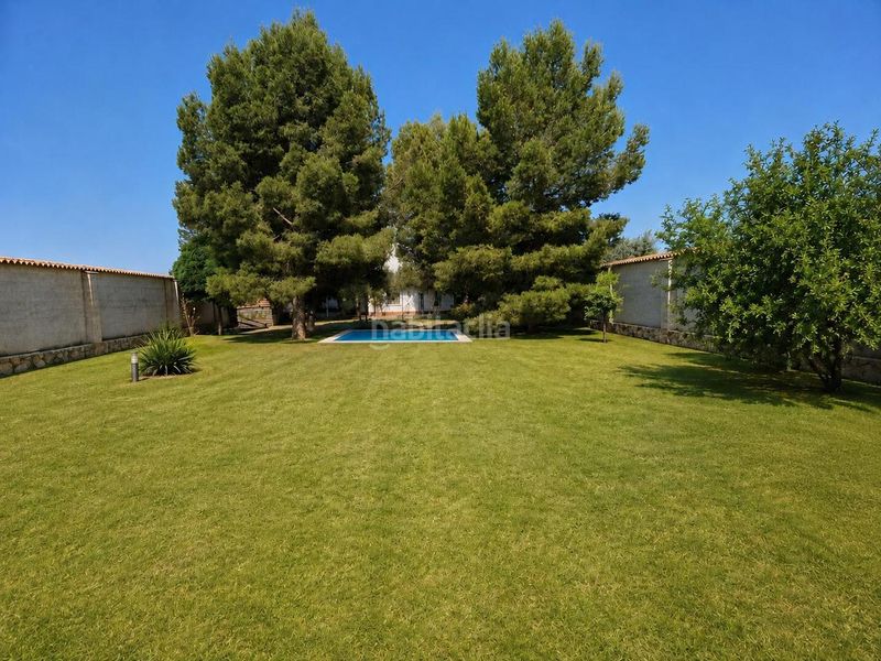Foto 7b2f5863-7df9-4295-8331-1a8b9ce97f2c. Masia amb piscina a Campo de Criptana