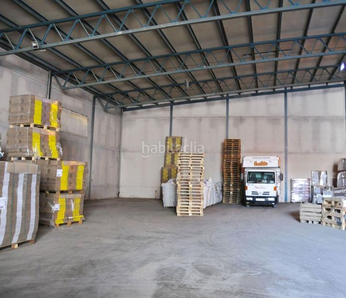 Foto 9720df91-167f-41ee-8f2c-521c67062d13. Nave industrial  en venta en Campo de Criptana